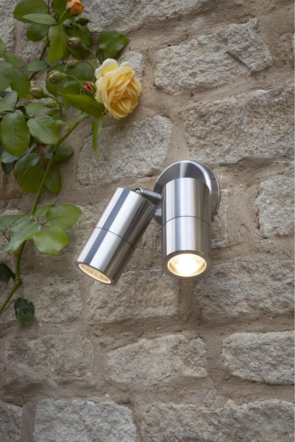 dar-lighting-ortega-2-light-wall-light-aluminium-ip65